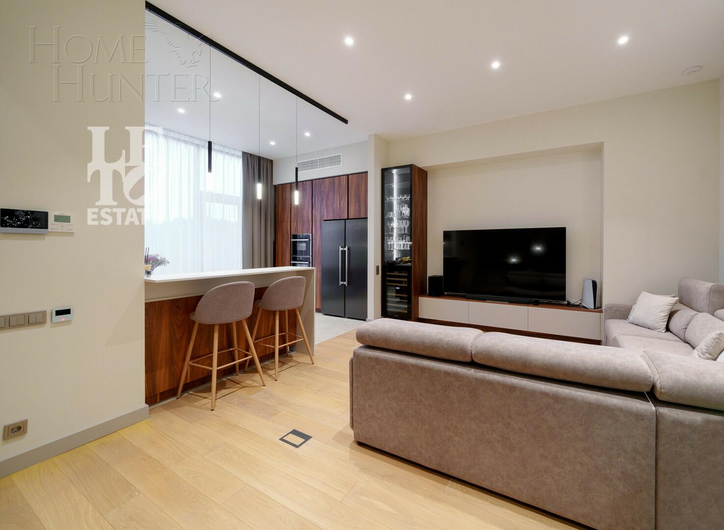 4-этажный таунхаус 278 м² с отделкой