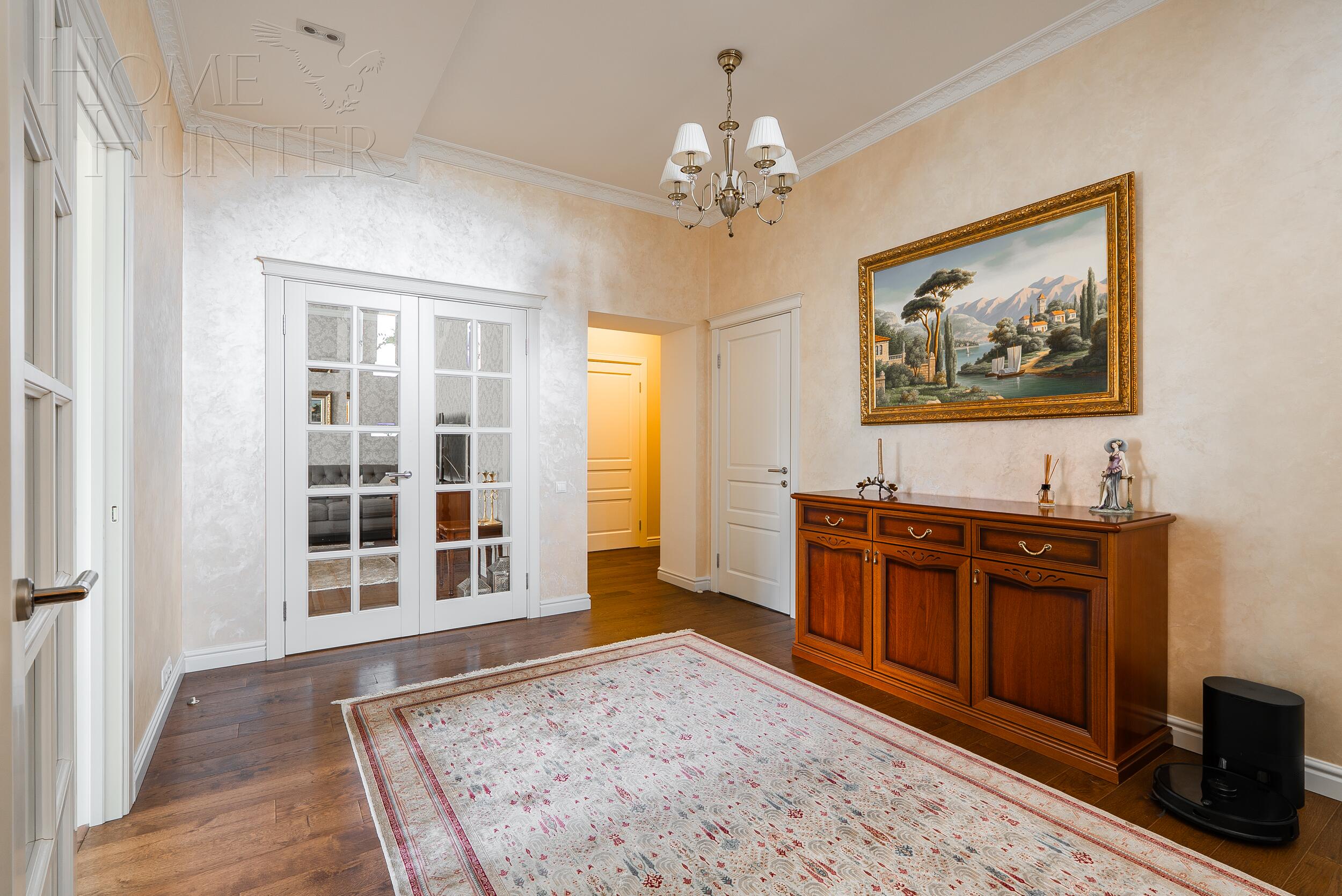 2-этажный коттедж 400 м² с отделкой