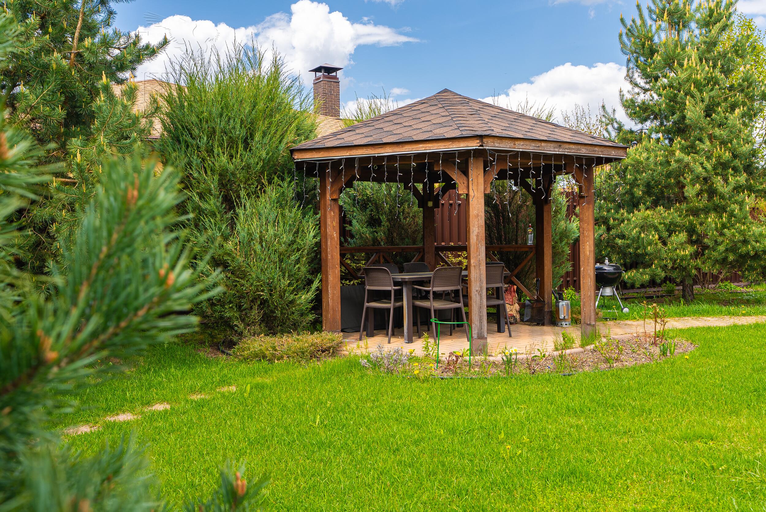 2-этажный коттедж 400 м² с отделкой