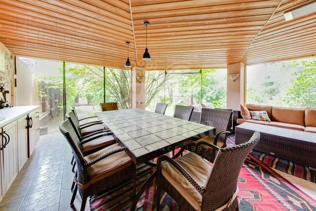 2-этажный коттедж 660 м² с отделкой