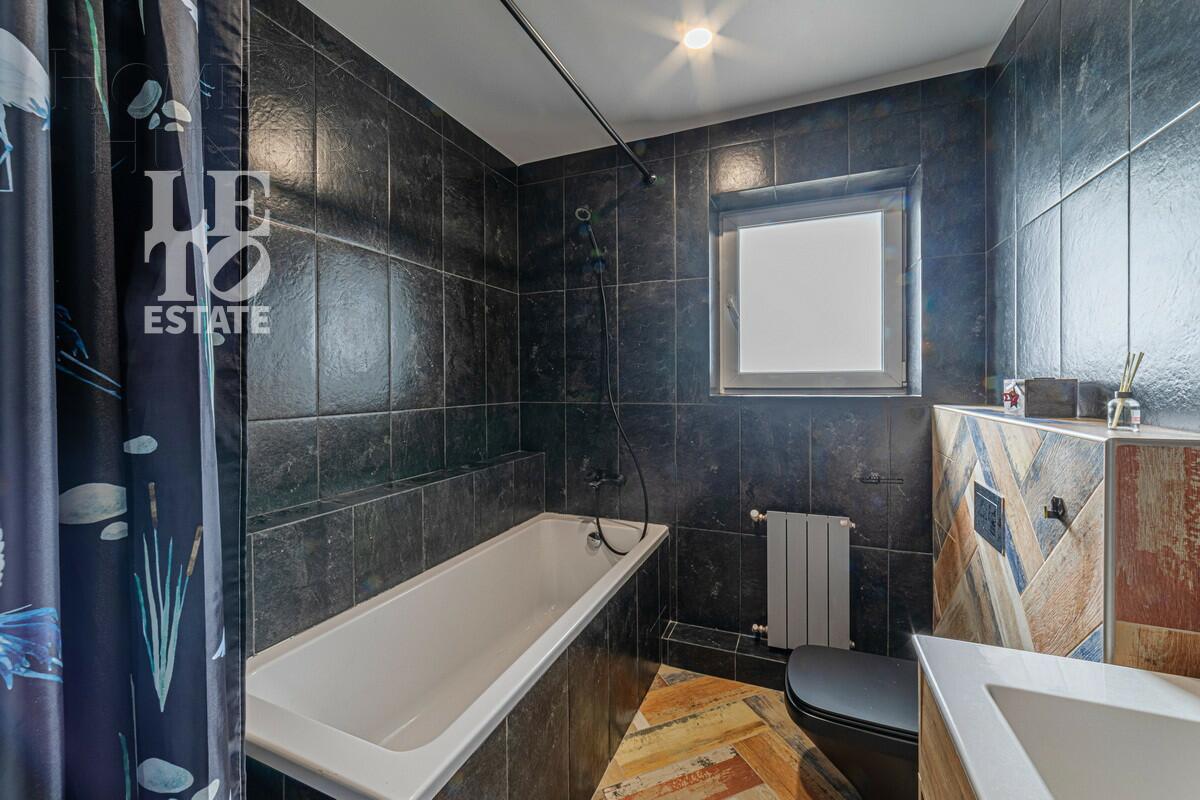 2-этажный коттедж 328.4 м² с отделкой