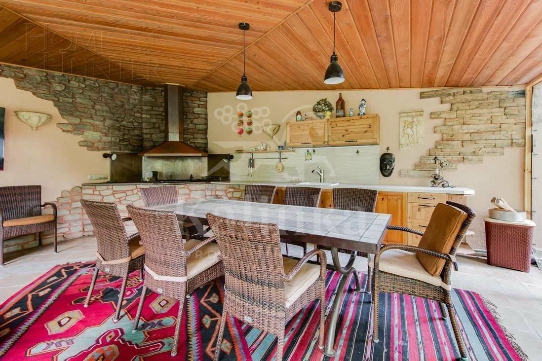 2-этажный коттедж 660 м² с отделкой