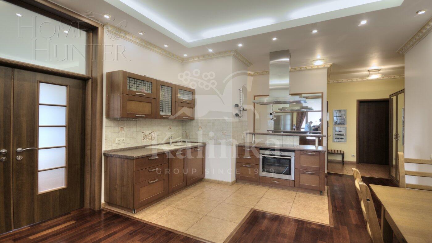 4-КОМН. КВАРТИРА С ОТДЕЛКОЙ 100 М² НА 19 ЭТАЖЕ