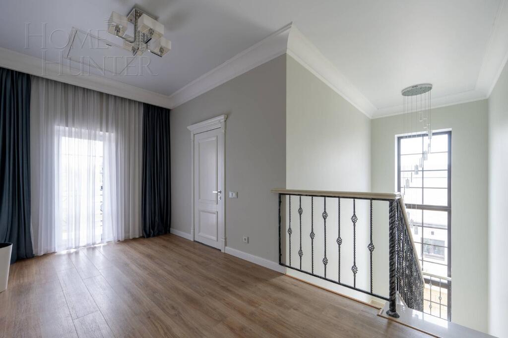 2-этажный коттедж 595 м² с отделкой