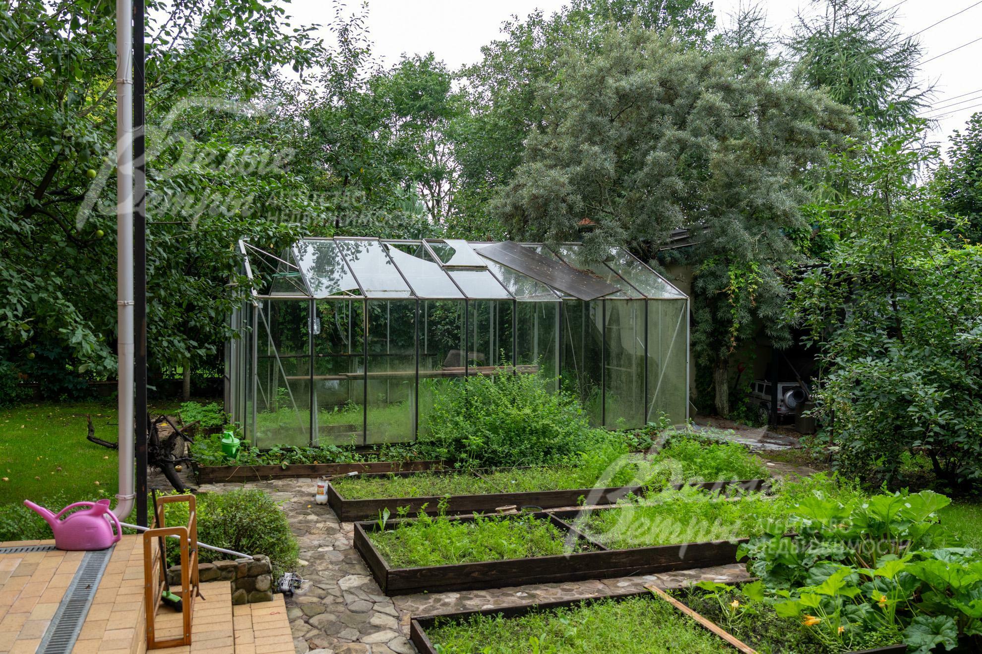 2-этажный коттедж 700 м² с отделкой