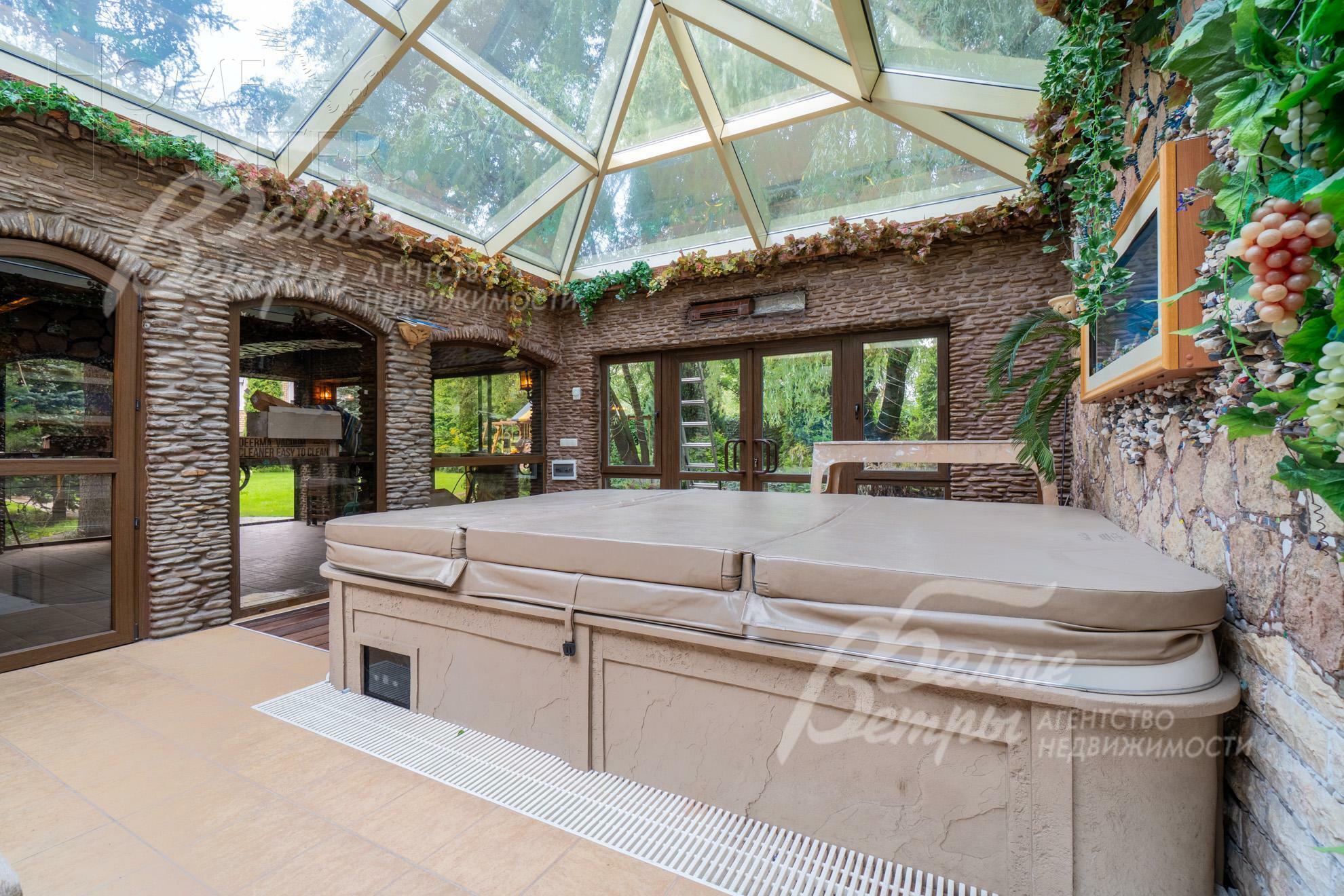 2-этажный коттедж 700 м² с отделкой