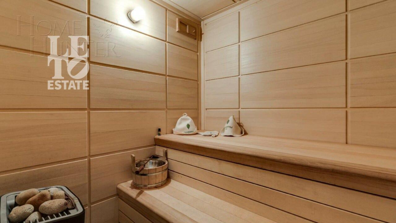 3-этажный коттедж 1 185 м² с отделкой