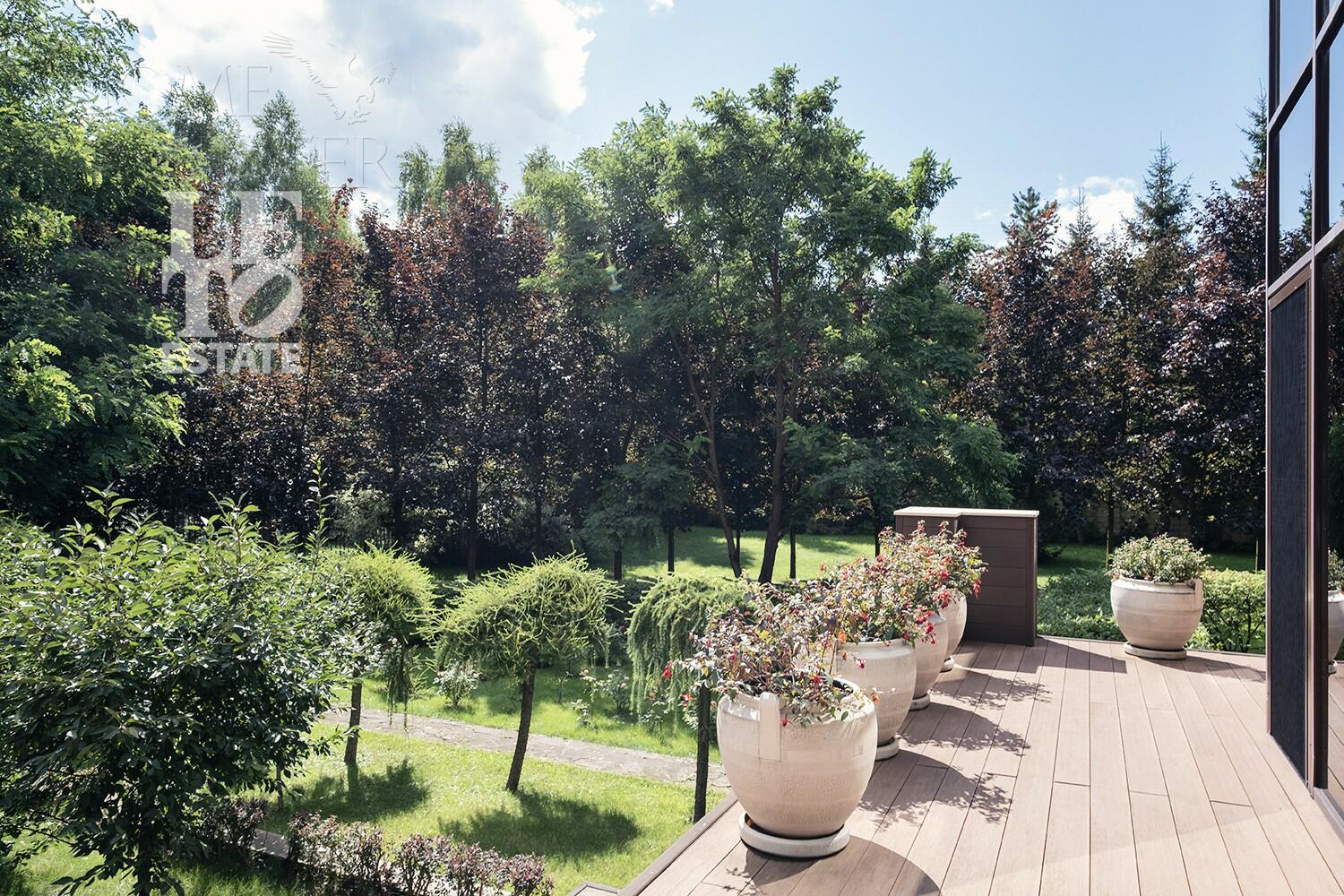 2-этажный коттедж 1 200 м² с отделкой