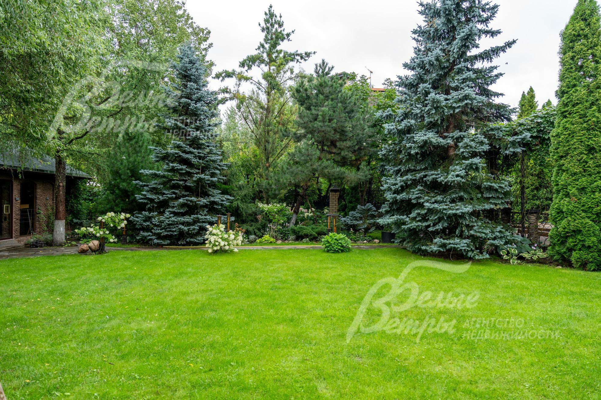 2-этажный коттедж 700 м² с отделкой