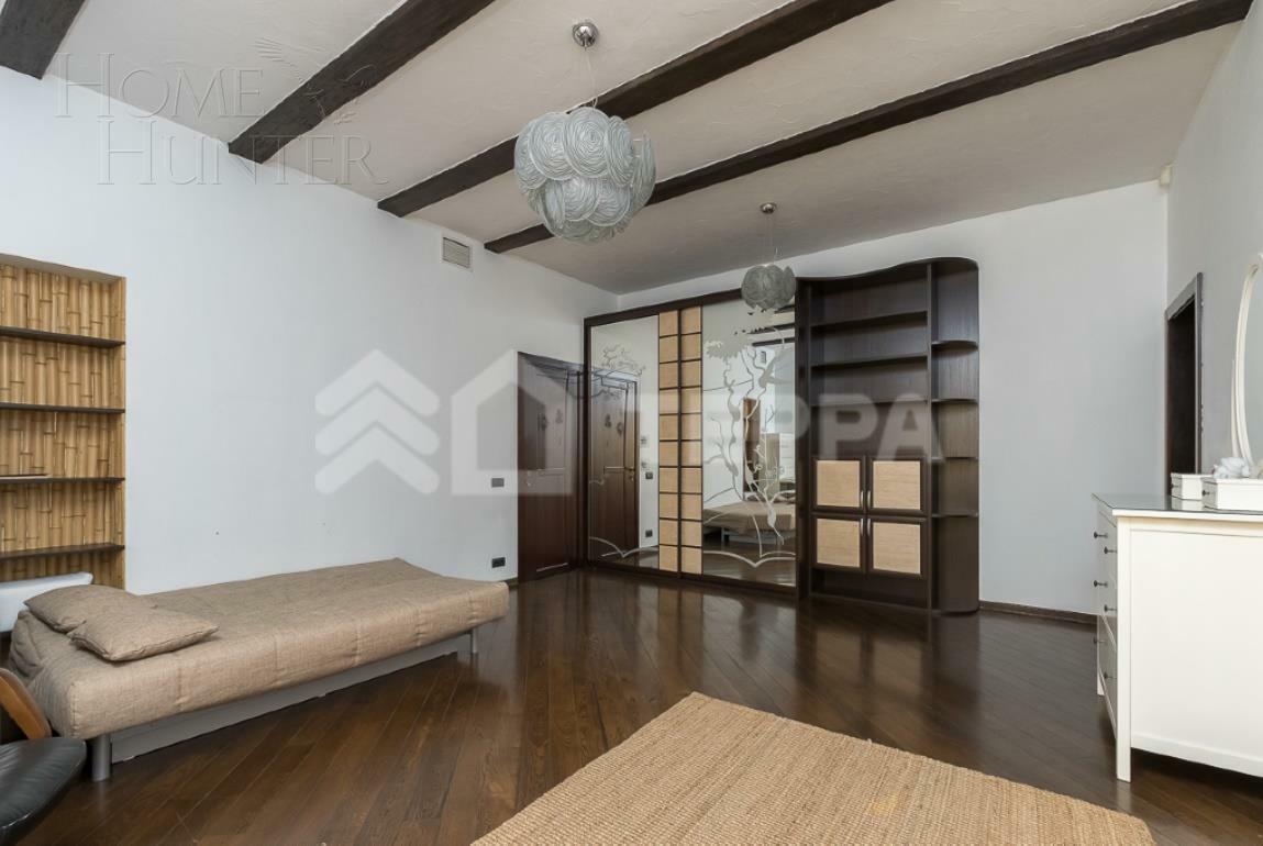 2-этажный коттедж 600 м² с отделкой