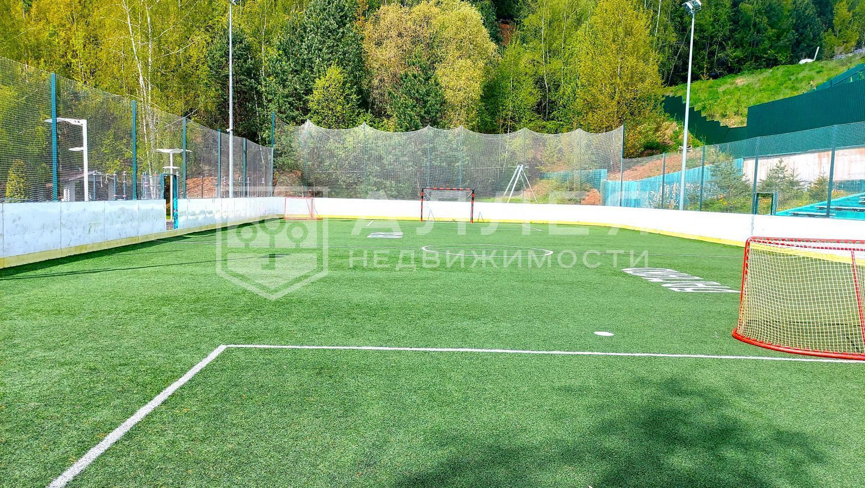 Участок 16 сот. в охраняемом поселке