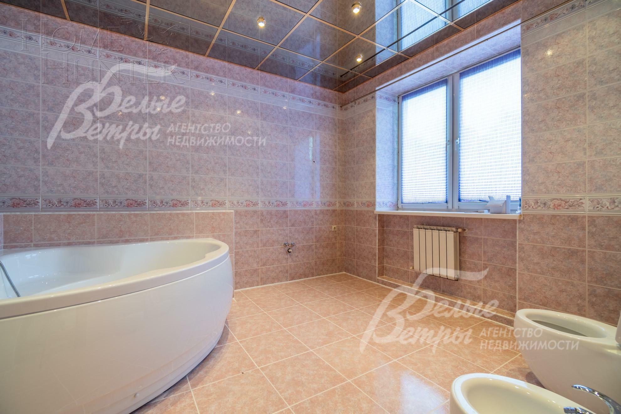 2-этажный коттедж 700 м² с отделкой