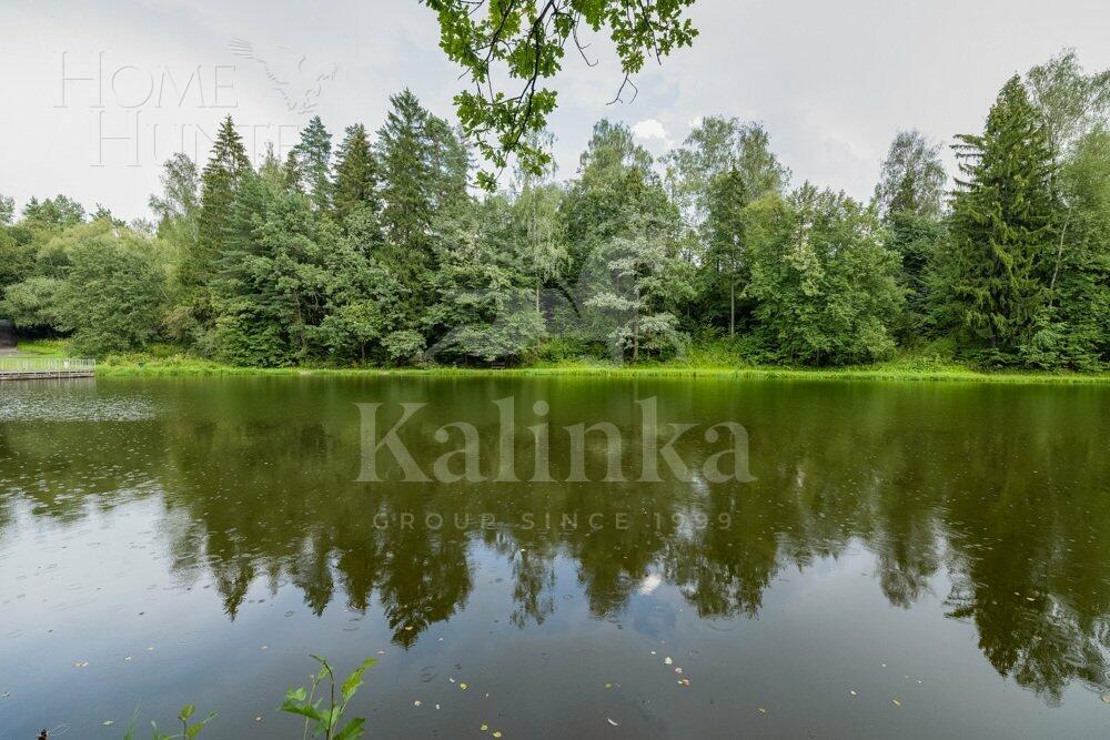 3-этажный коттедж 420 м² с отделкой