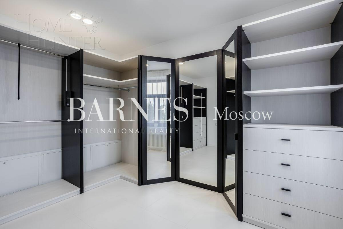 2-этажный коттедж 382 м² с отделкой