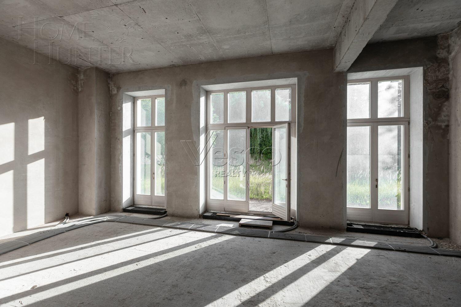 2-этажный коттедж 1 289 м² без отделки