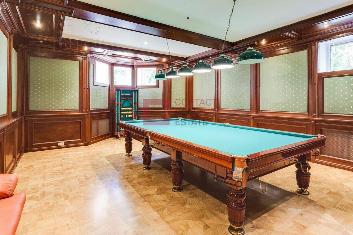 2-этажный коттедж 2 500 м² с отделкой