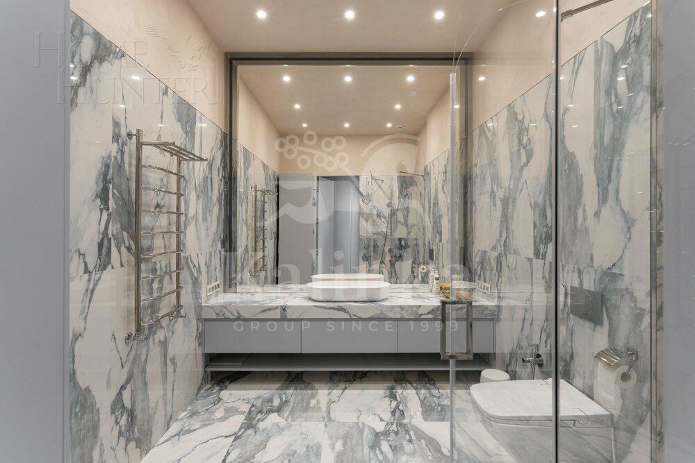 2-этажный коттедж 1 500 м² с отделкой