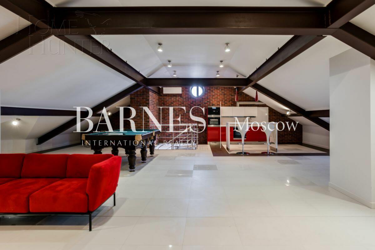 2-этажный коттедж 382 м² с отделкой