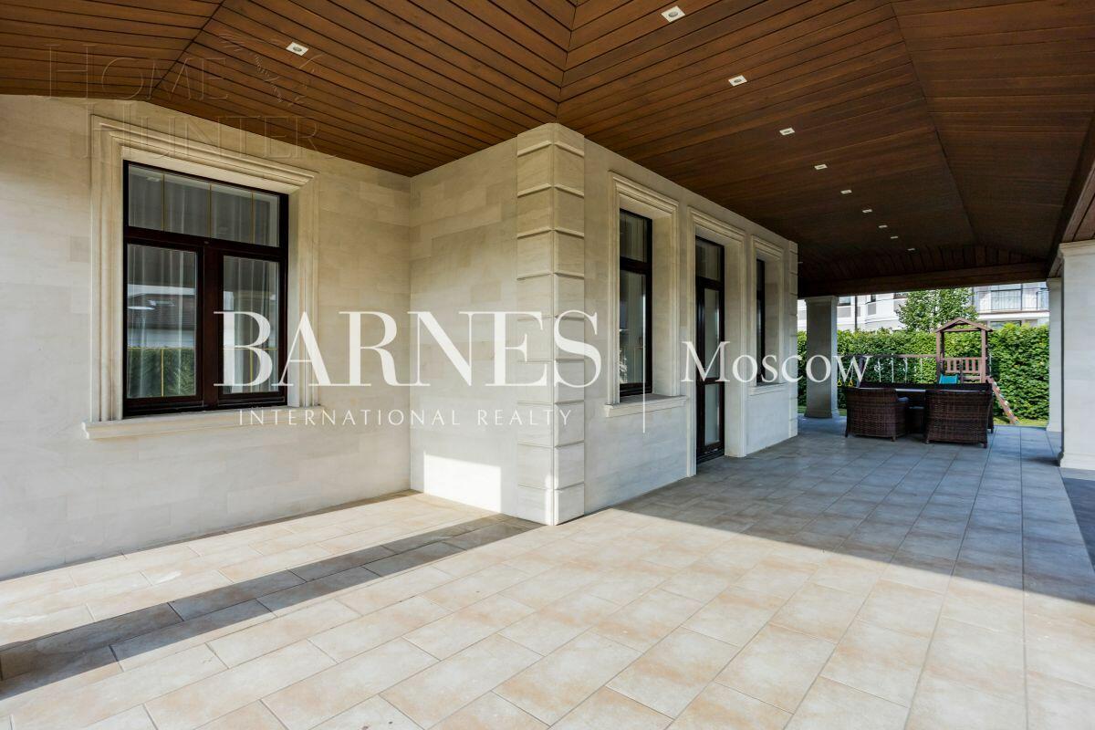 2-этажный коттедж 382 м² с отделкой