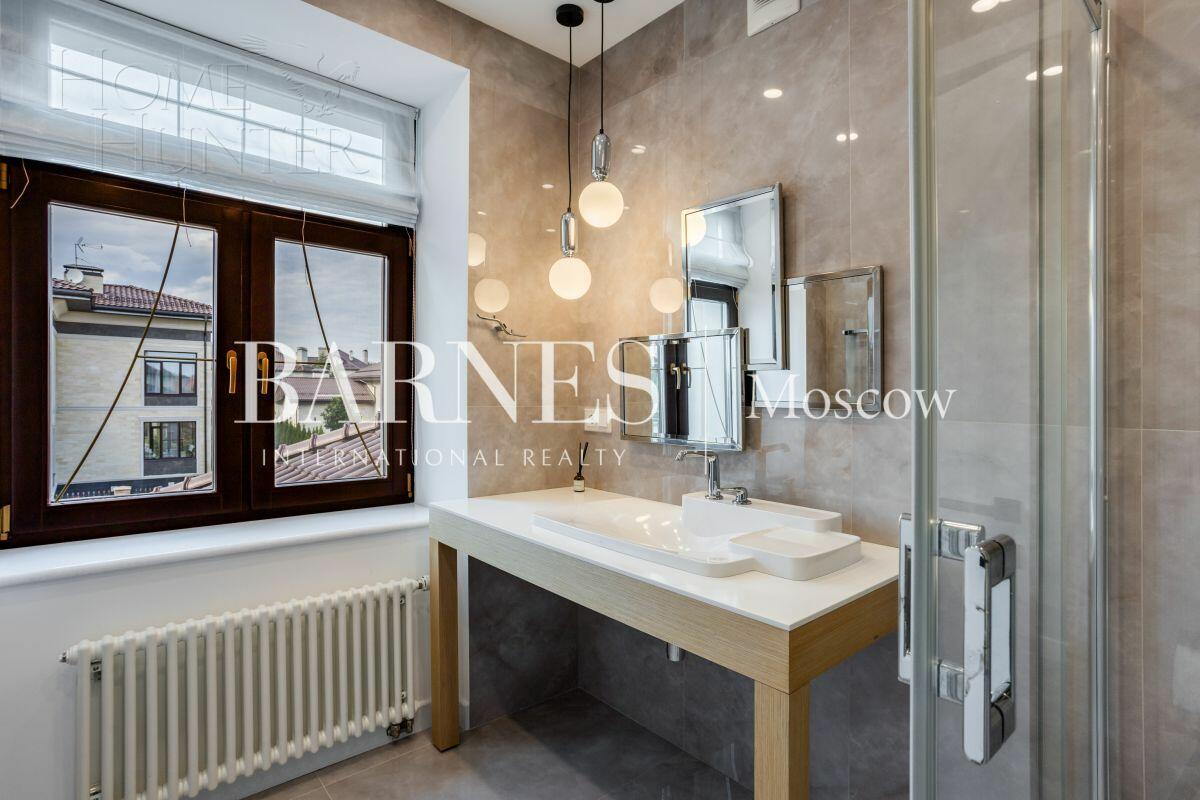 2-этажный коттедж 382 м² с отделкой