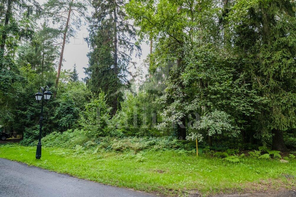 Участок 43 сот. в охраняемом поселке