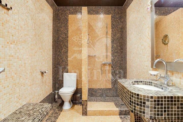 2-этажный коттедж 650 м² с отделкой