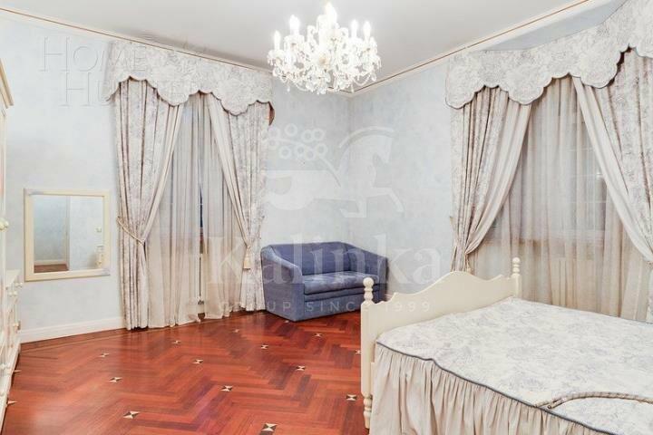 2-этажный коттедж 650 м² с отделкой