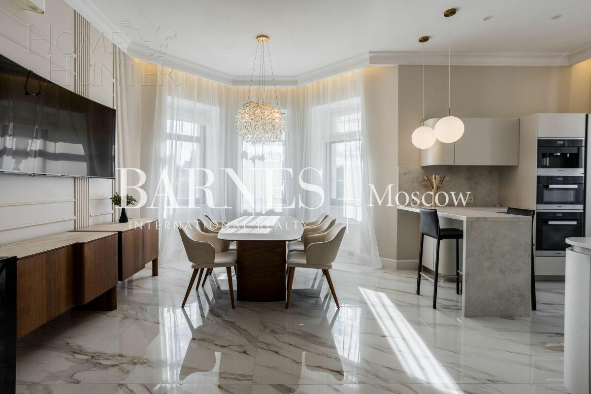 2-этажный коттедж 382 м² с отделкой