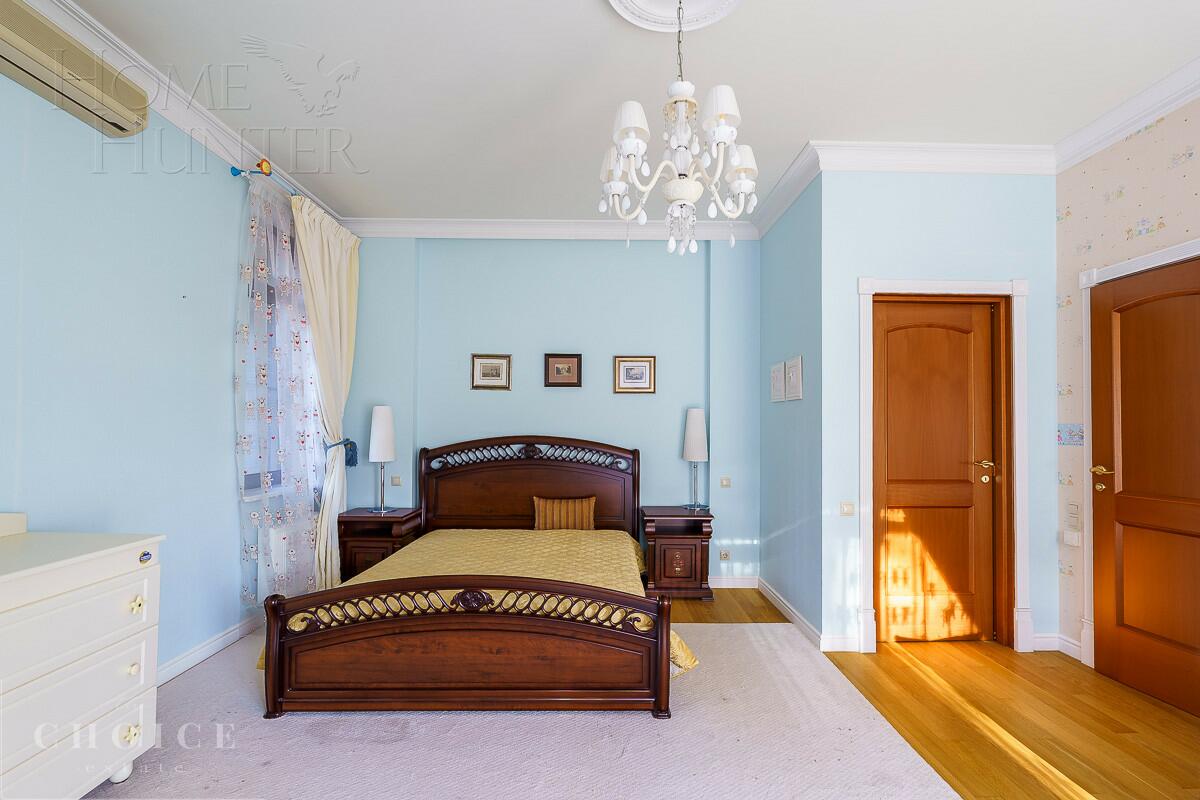 2-этажный коттедж 450 м² с отделкой