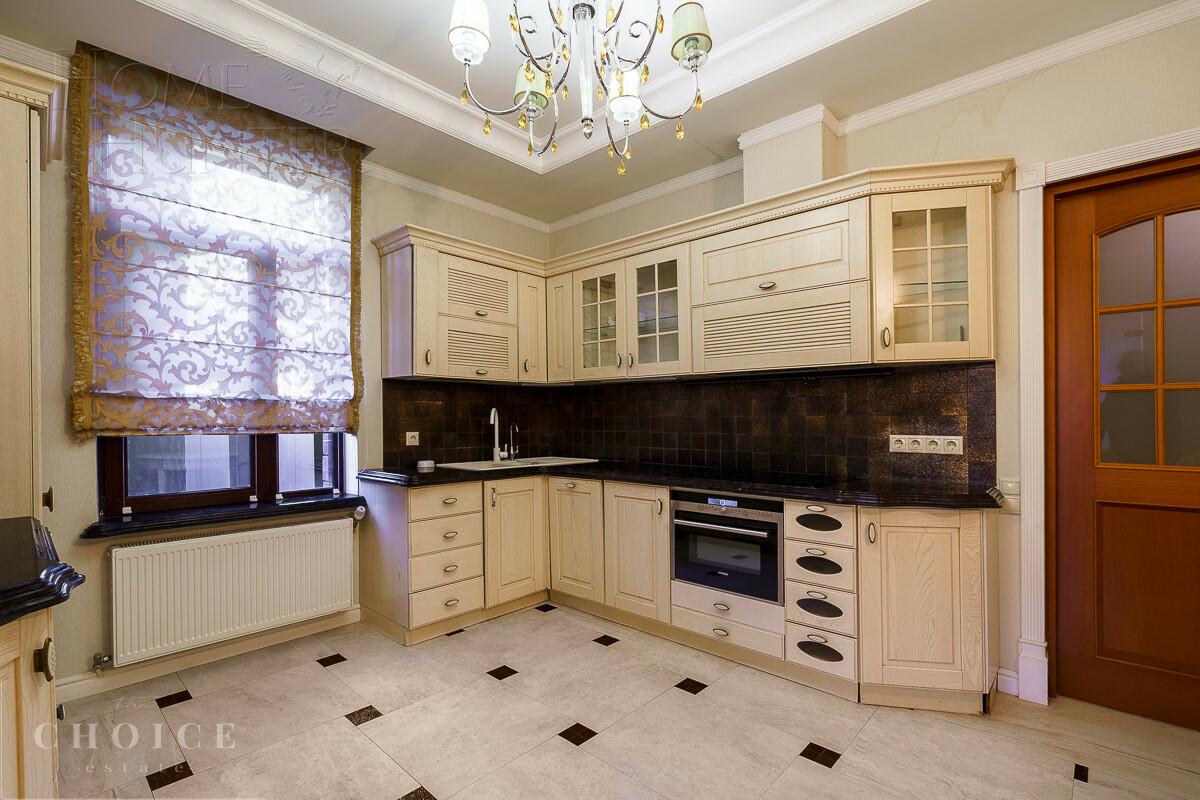 2-этажный коттедж 450 м² с отделкой