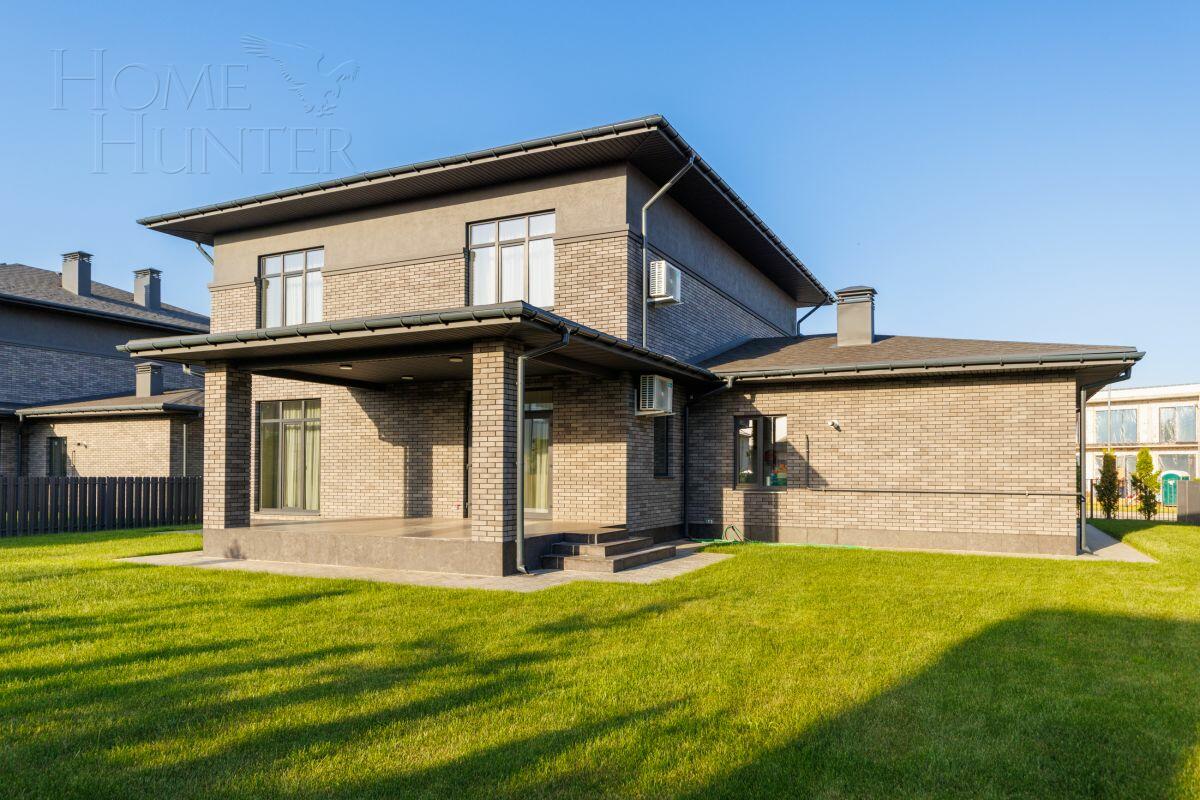 2-этажный коттедж 324 м² с отделкой