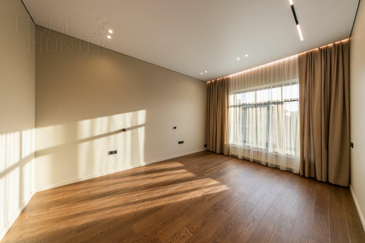 2-этажный коттедж 324 м² с отделкой