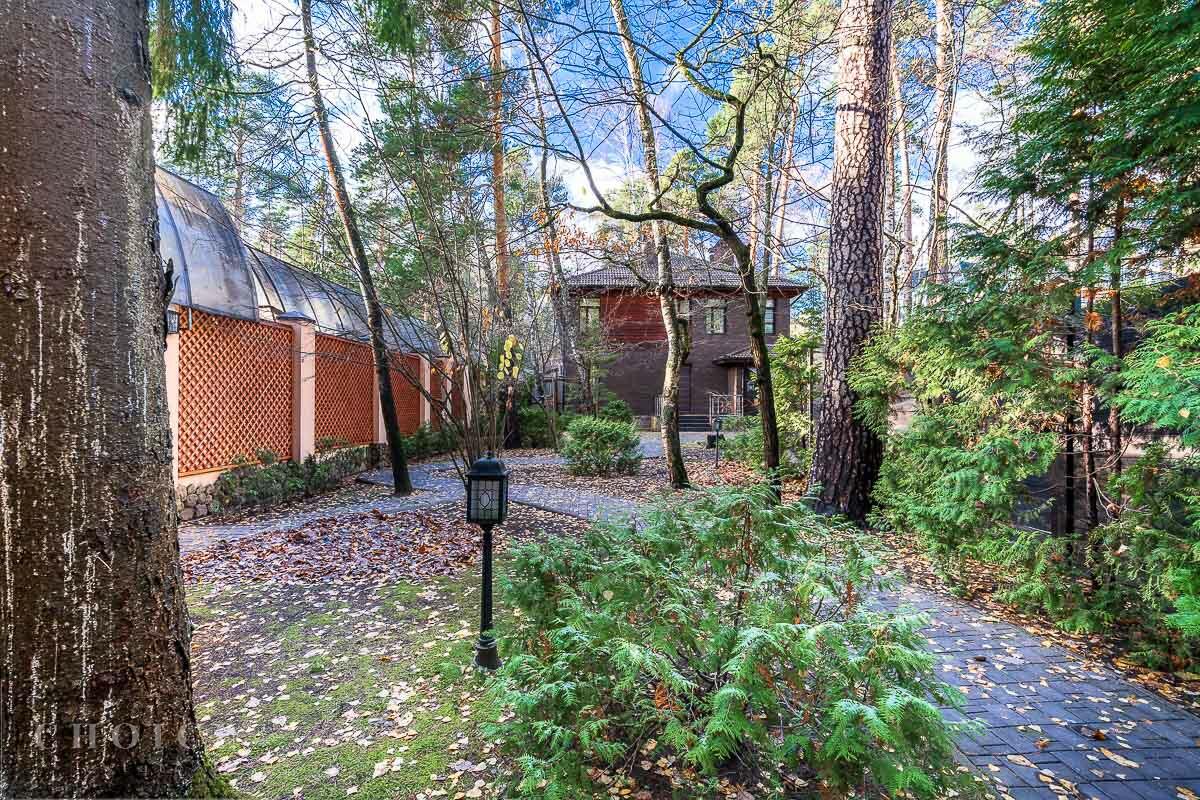 2-этажный коттедж 450 м² с отделкой