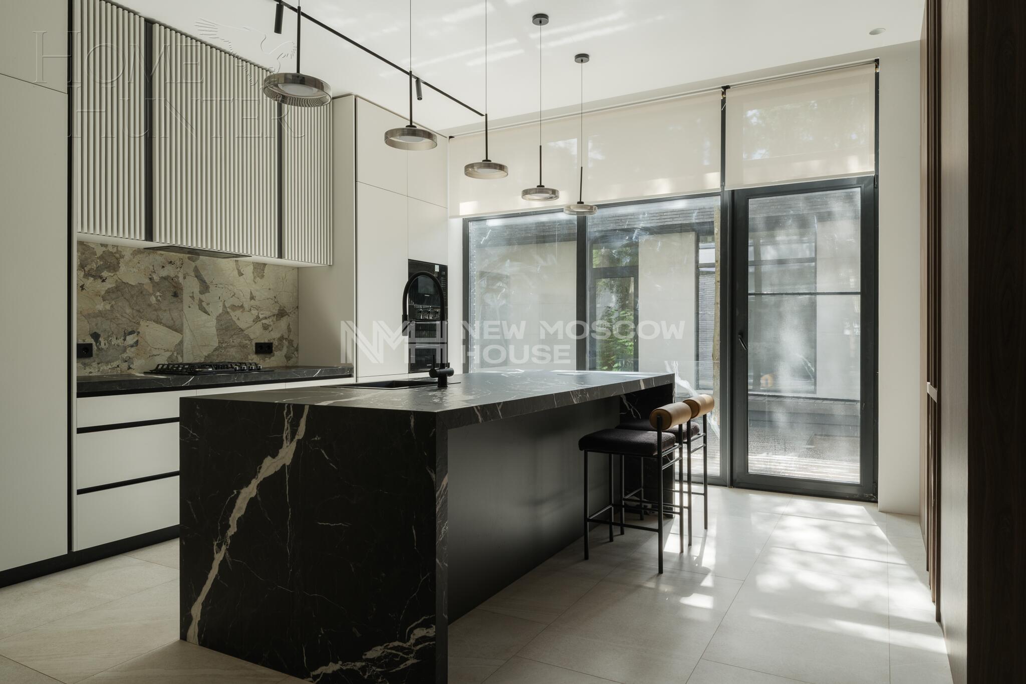 2-этажный коттедж 252 м² с отделкой