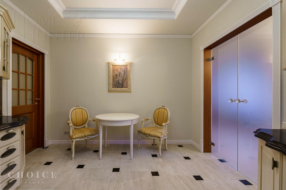 2-этажный коттедж 450 м² с отделкой