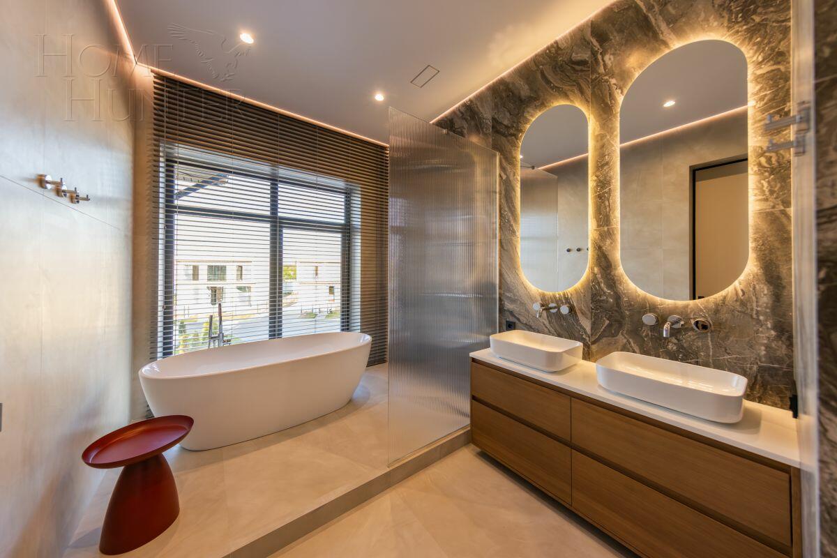 2-этажный коттедж 324 м² с отделкой