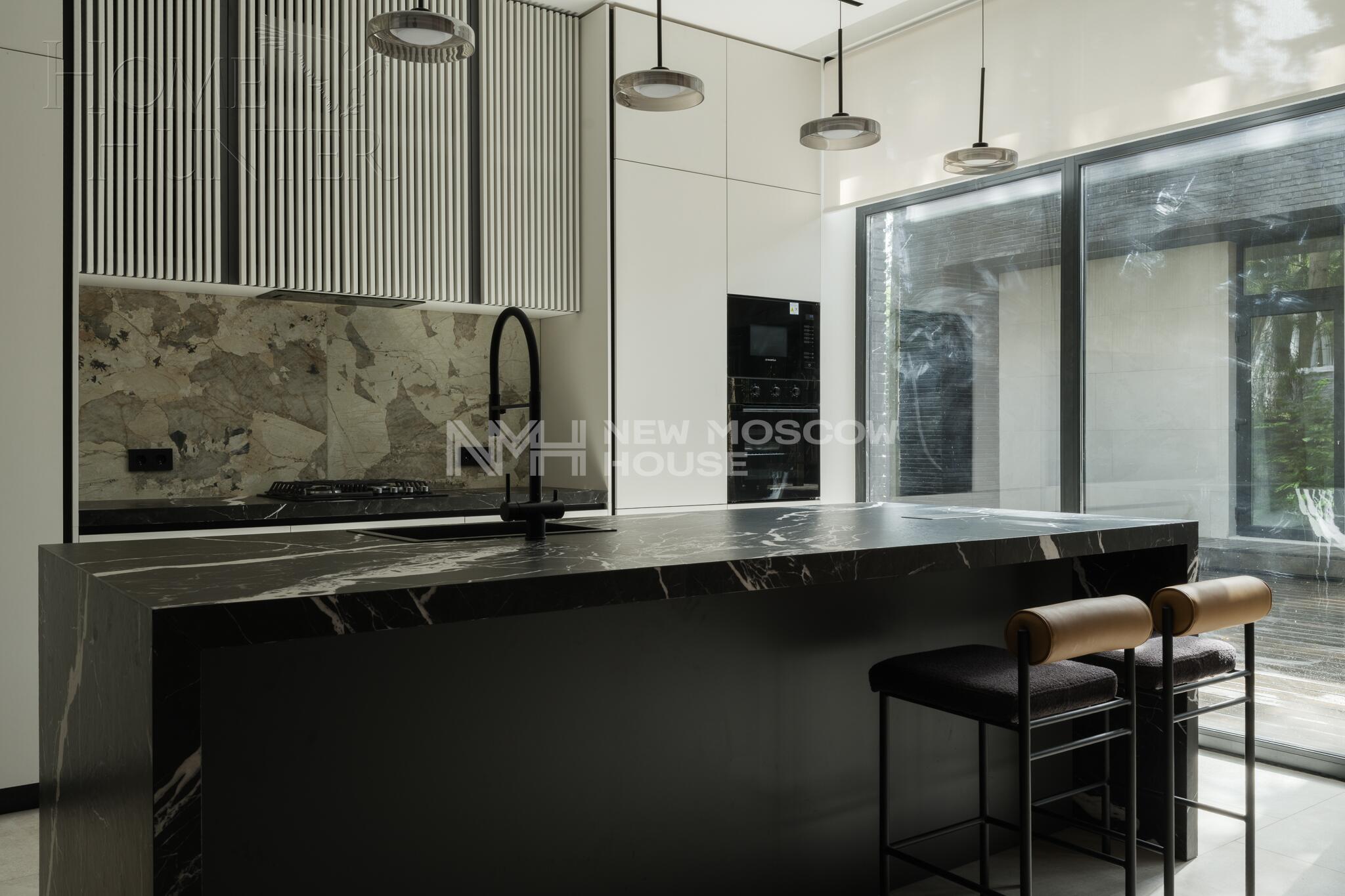 2-этажный коттедж 252 м² с отделкой