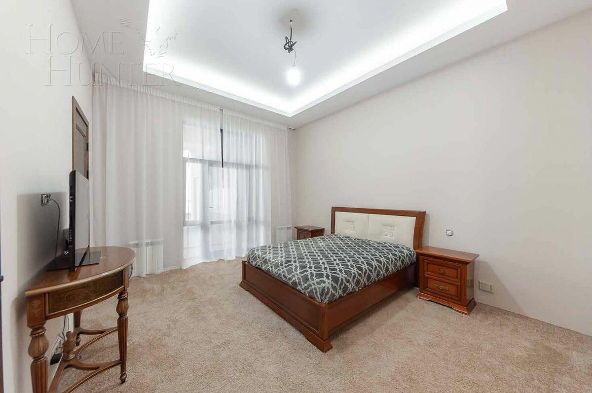 2-этажный коттедж 1 381 м² с отделкой