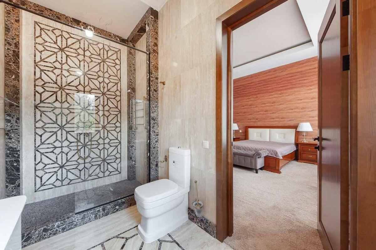 2-этажный коттедж 1 381 м² с отделкой