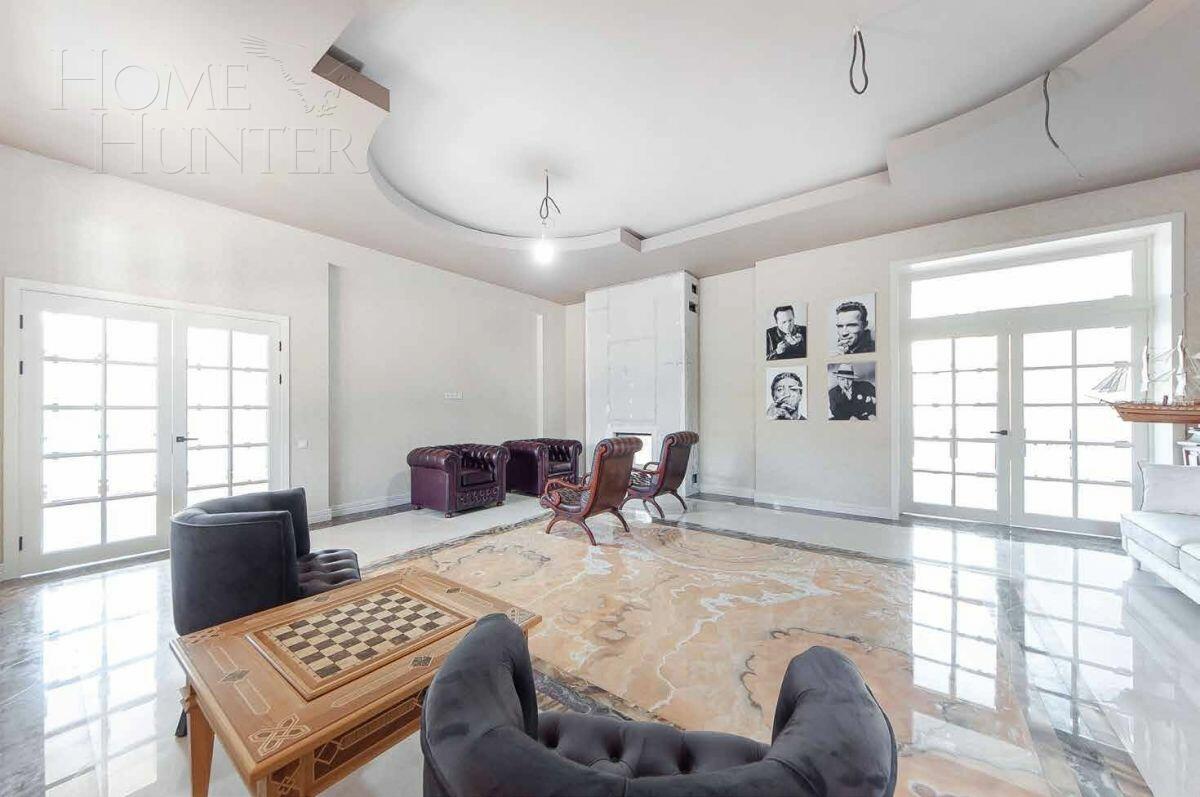 2-этажный коттедж 1 381 м² с отделкой