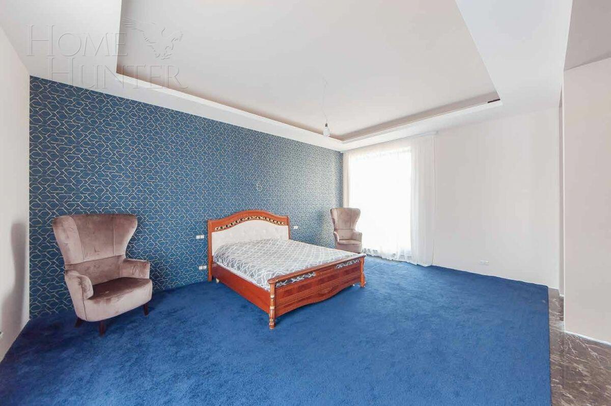 2-этажный коттедж 1 381 м² с отделкой