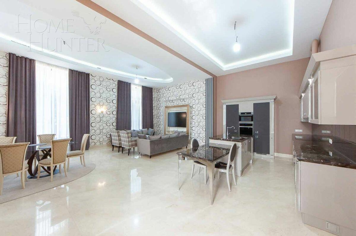 2-этажный коттедж 1 381 м² с отделкой