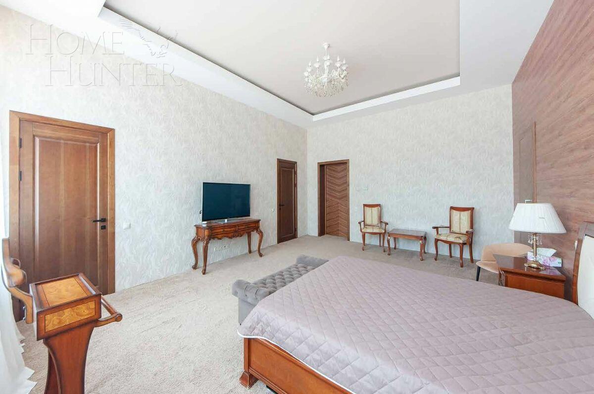 2-этажный коттедж 1 381 м² с отделкой