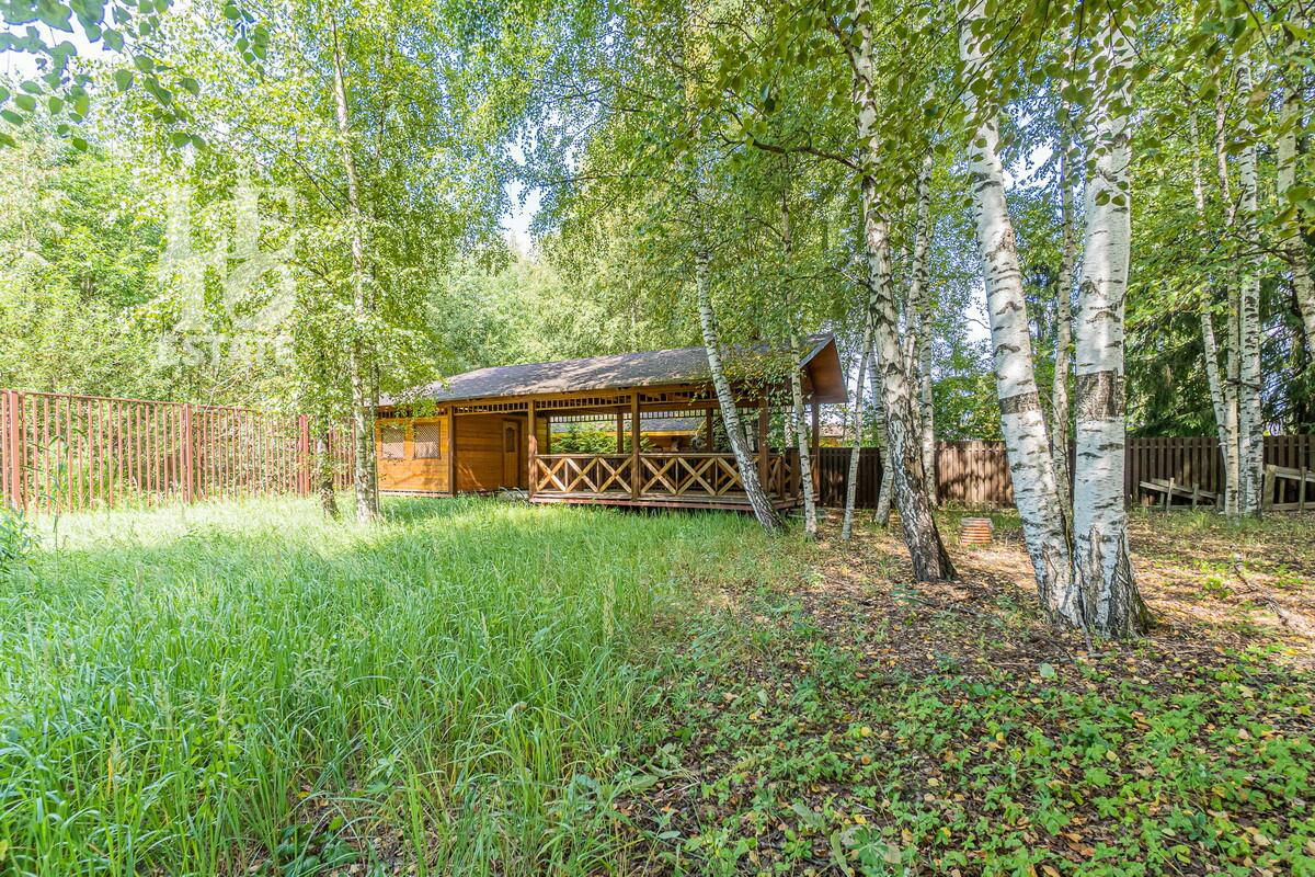 2-этажный коттедж 590 м² без отделки