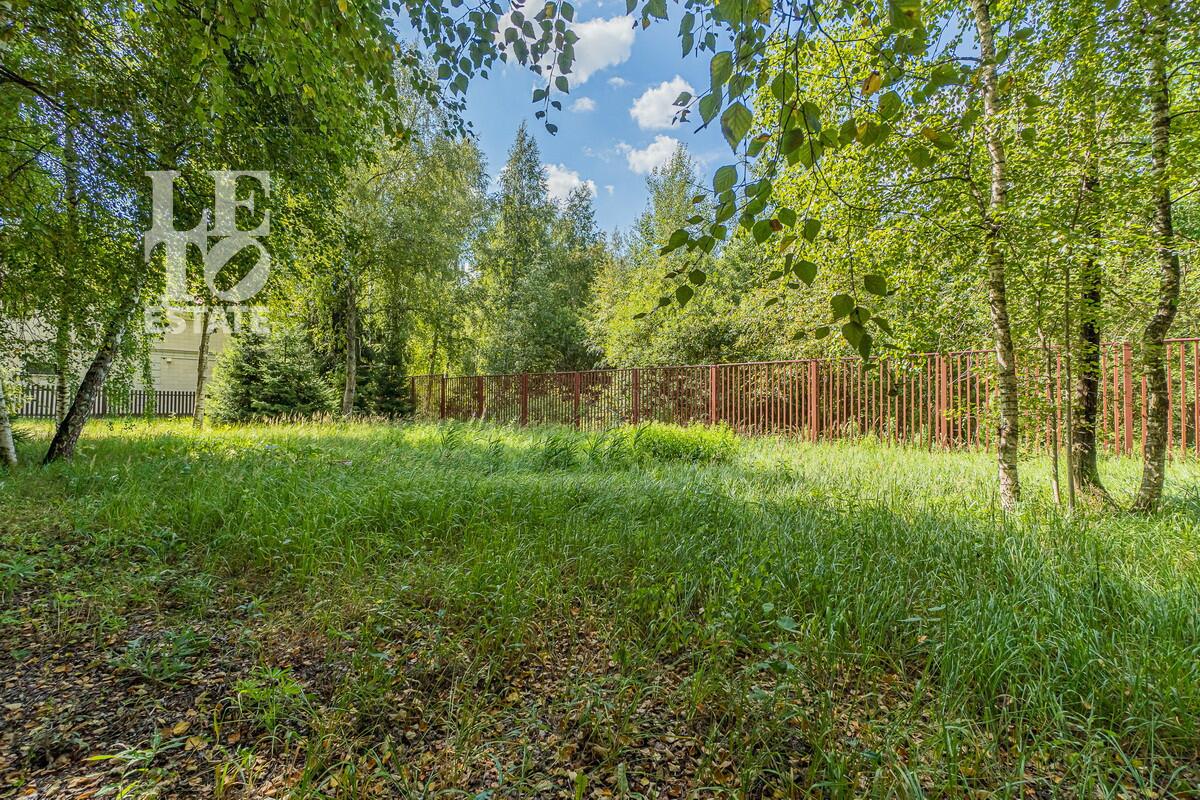 2-этажный коттедж 590 м² без отделки