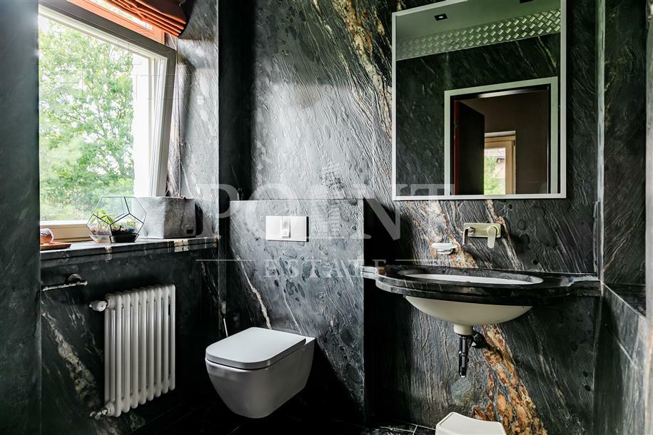 2-этажный коттедж 700 м² с отделкой