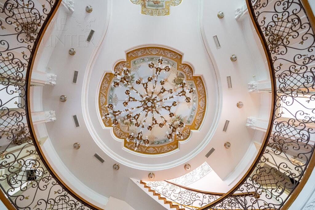 2-этажный коттедж 675 м² с отделкой