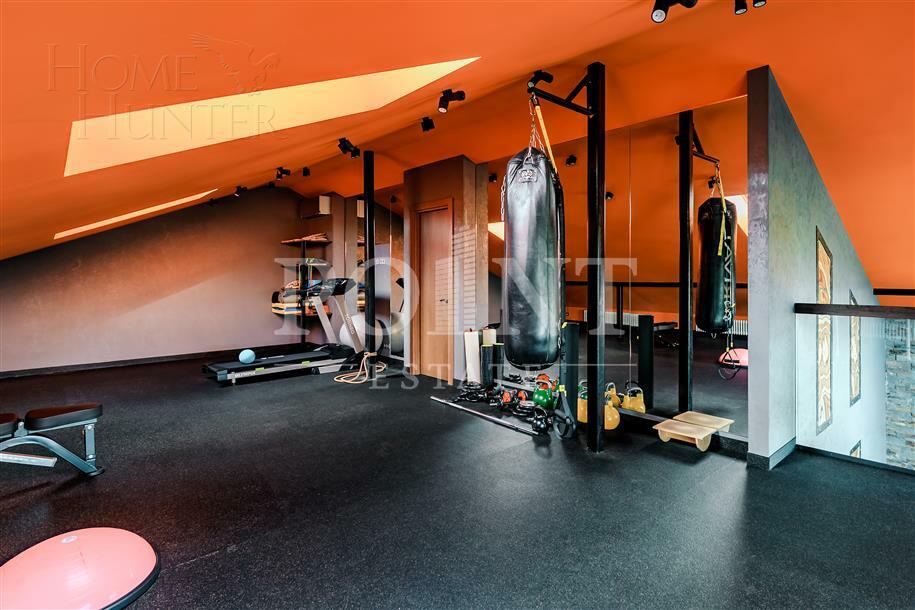 2-этажный коттедж 700 м² с отделкой