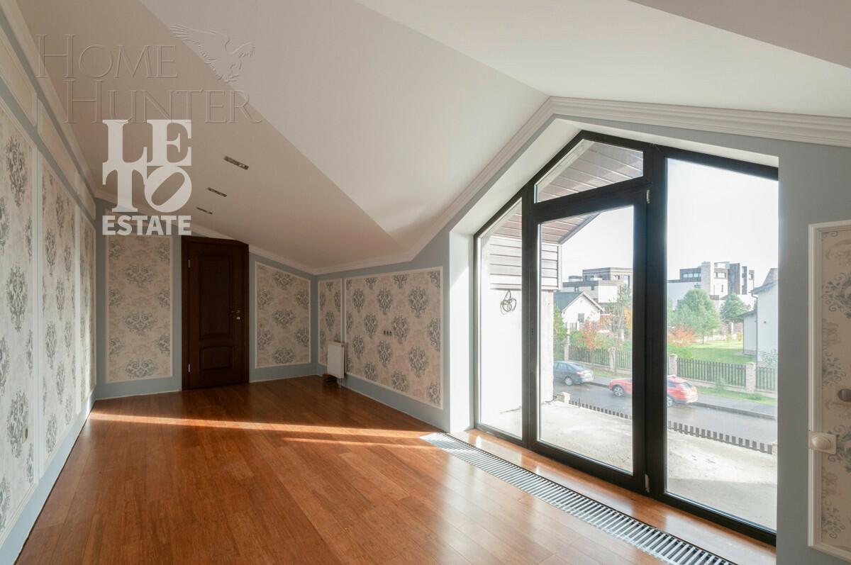 2-этажный коттедж 590 м² без отделки