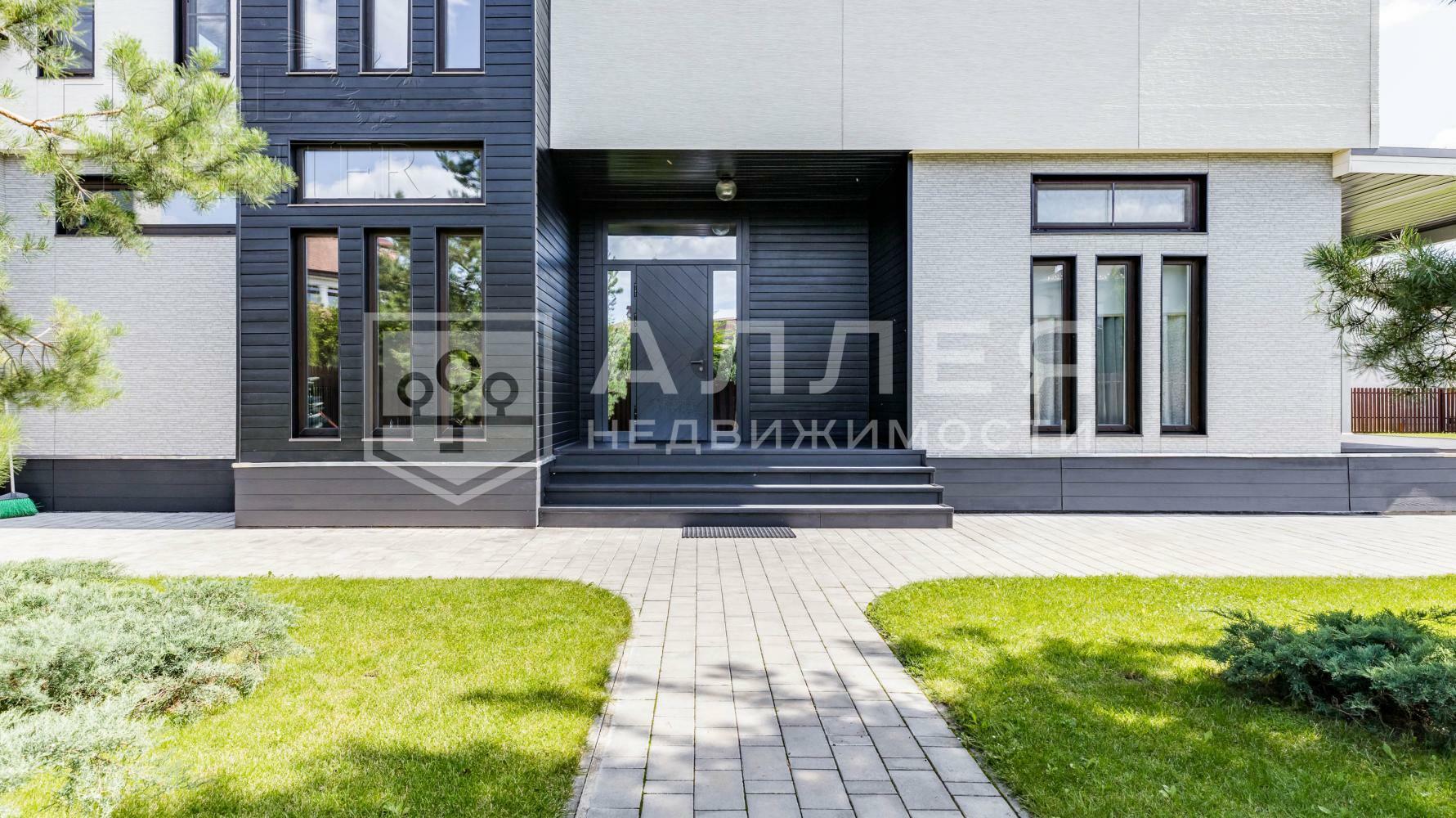 2-этажный коттедж 495 м² с отделкой